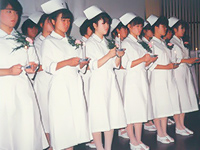1986年10月 【岡山大学医学部附属 看護学校】 39期生キャッピング